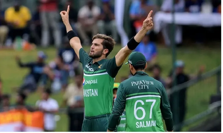 ৪ উইকেট হারিয়ে ধুঁকছে ভারত