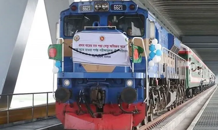 পদ্মা সেতুতে ১২০ কিলোমিটার গতিতে ছুটল ট্রেন