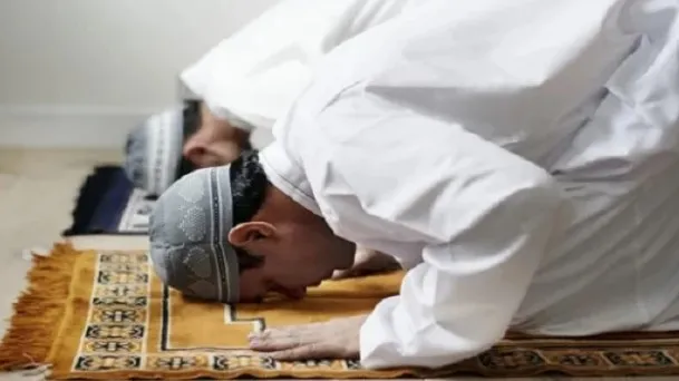৫ ওয়াক্ত নামাজে যেসব সুরা পড়া সুন্নত