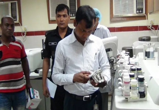 মেডিনোভা-পপুলারসহ ৪ প্রতিষ্ঠানকে জরিমানা