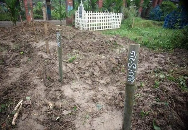 গুলশান হামলা: পাঁচ জঙ্গির শেষ আশ্রয় হল জুরাইন কবরস্থানে