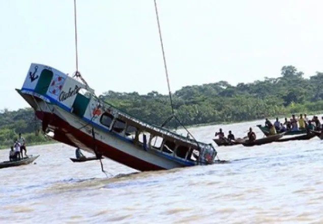 বরিশালে লঞ্চডুবি: লাশ উদ্ধারের সংখ্যা বেড়ে ২৬