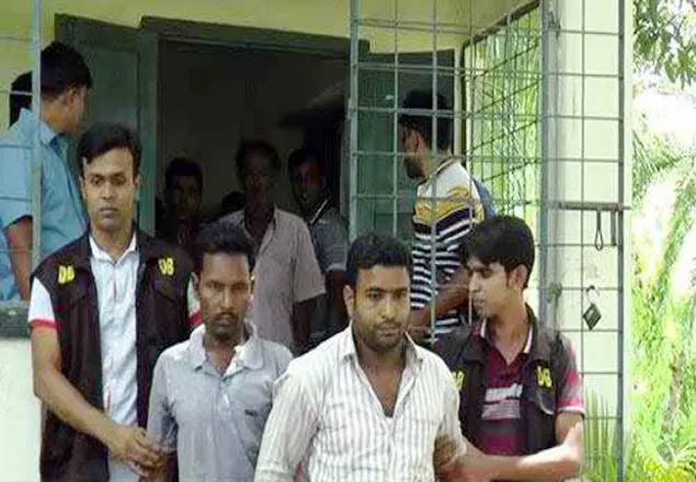 কুষ্টিয়ায় ডাকাত সন্দেহে গ্রেপ্তার ৮