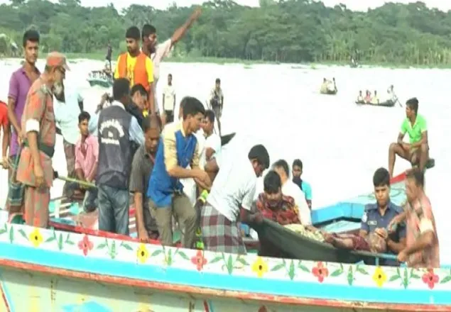 বরিশালে লঞ্চ ডুবি: মালিক ও চালকের বিরুদ্ধে মামলা