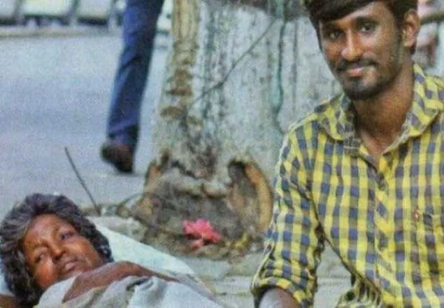 ফুটপাতের ভিখিরি থেকে ক্যামব্রিজের ছাত্র