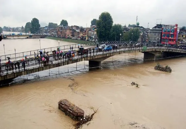 মহারাষ্ট্রে বন্যায়-বজ্রপাতে নিহত ৯