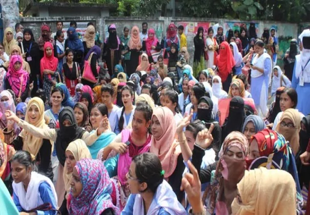 খাদিজার উপর হামলার প্রতিবাদে উত্তাল সিলেট