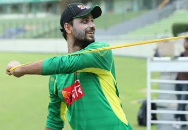 জন্মদিনেও অনুশীলনে মাশরাফি(ভিডিও)