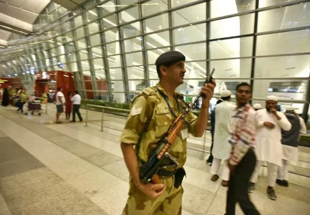 হামলা হতে পারে ভারতের ৪টি রাজ্যের বিমানবন্দরে