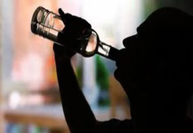 জামালপুরে মদ পানে মৃত্যু, ৬ ব্যবসায়ী আটক