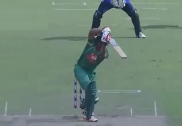 জয়ের লক্ষ্যেই ব্যাটিংয়ে বাংলাদেশ