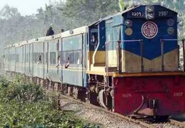 ঠাকুরগাঁওয়ে আন্তঃনগর ট্রেন চালু না হওয়ায় ক্ষোভ