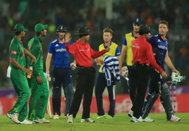 মাশরাফি-সাব্বিরকে জরিমানা বাটলারকে তিরস্কার(ভিডিও)