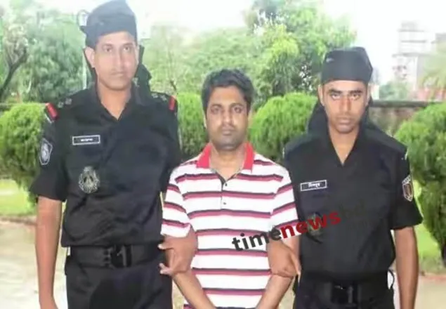জঙ্গি অর্থায়নের অভিযোগে চট্রগ্রামের ব্যবসায়ী গ্রেফতার