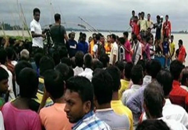 মেঘনায় নিখোঁজ ৪ ব্যবসায়ীর লাশ উদ্ধার