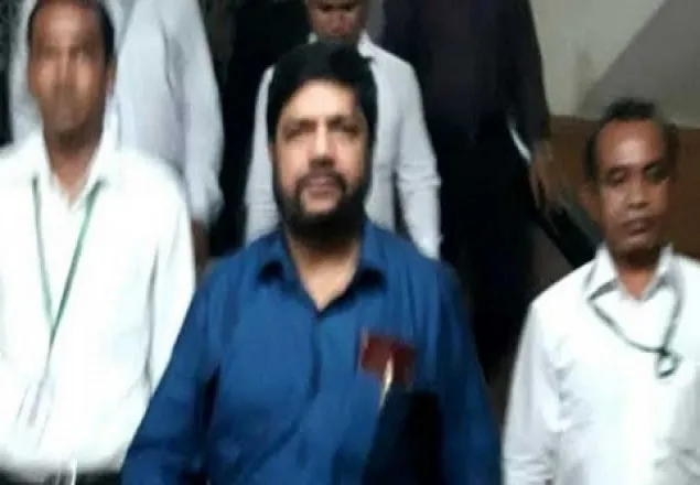 সাবেক কাস্টম কমিশনার নূরুল ইসলাম গ্রেফতার