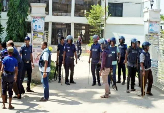 হবিগঞ্জে শিক্ষার্থী- পুলিশের সংঘর্ষ, গুলিবিদ্ধ ৫