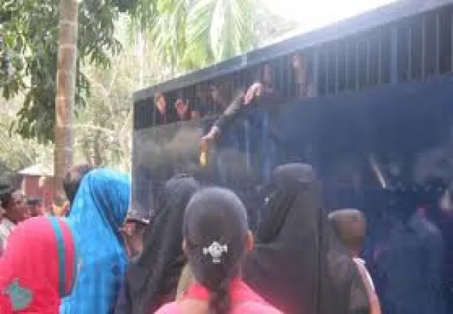 ৪ জঙ্গির ৩ বছরের কারাদণ্ড ও ৫ হাজার টাকা জরিমানা