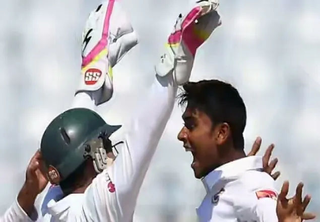 অভিষেক ম্যাচেই বোলিং তান্ডব মিরাজের