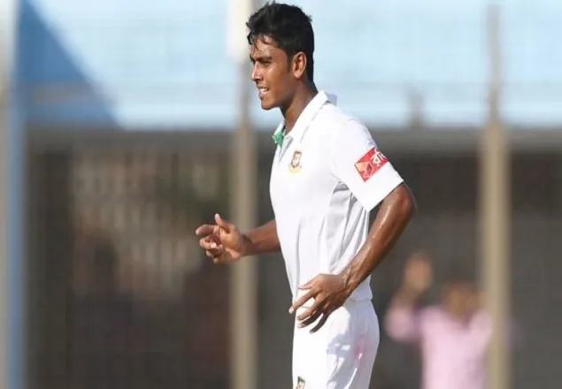 অভিষেক টেস্টের প্রথম দিনে মিরাজের পাঁচ উইকেট