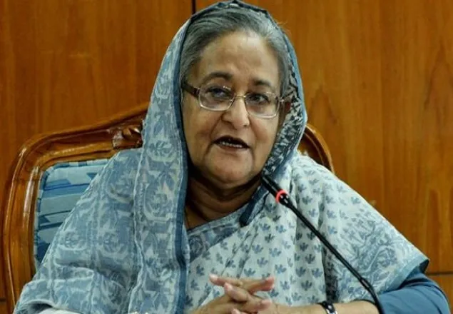 আমরা কোন সন্ত্রাস চাই না, ছাত্রলীগের উদ্দেশ্যে হাসিনা