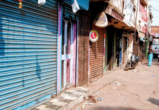 বুধবার ঢাকায় দোকানপাট বন্ধ রাখার সিদ্ধান্ত
