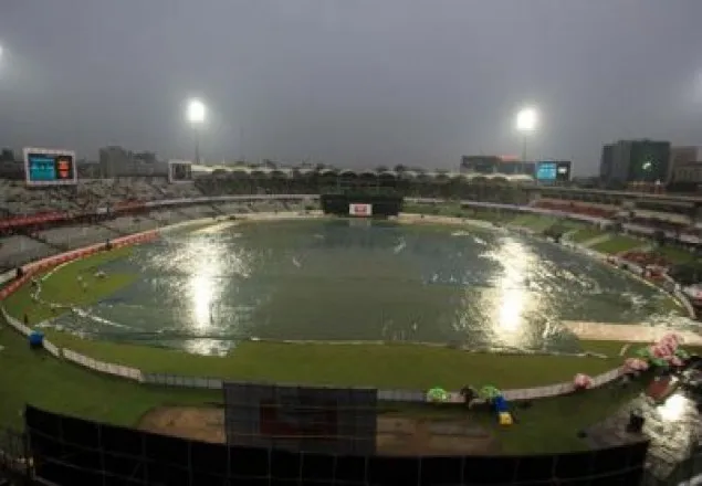 বৃষ্টি হতে পারে আজও, খেলা নিয়ে শঙ্কা 