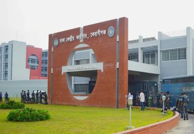 ছাড়া পেয়েছেন দাউদ মার্চেন্ট, গন্তব্য অজানা