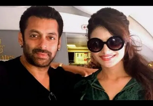  উর্বশীতে মজেছেন সালমান 