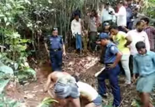 খাগড়াছড়িতে মস্তকাবিহীন লাশ উদ্ধার
