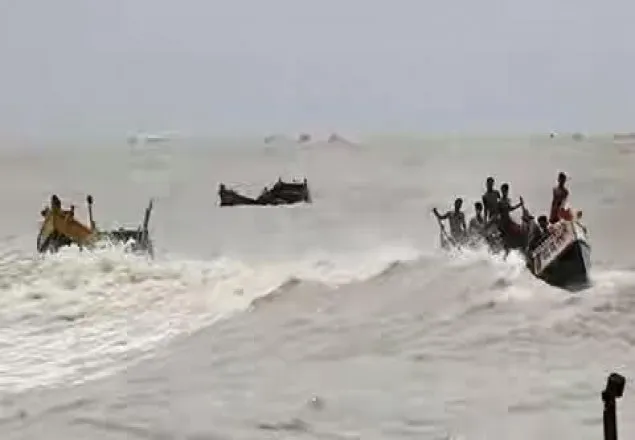 আজও নিখোঁজ মহেশখালীর ১১মাঝি মাল্লা
