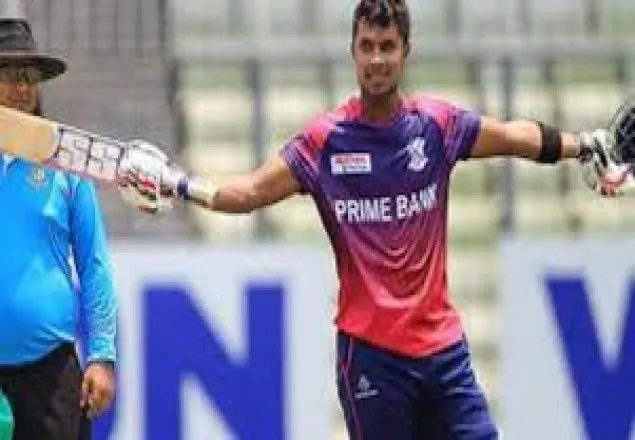সাব্বিরের শতকে জয়ের পথে রাজশাহী