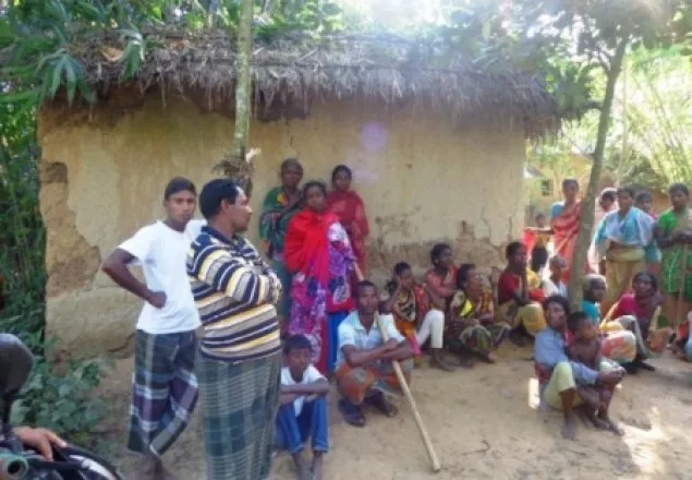 সরকারি ত্রাণ প্রত্যাখান করল সাঁওতালরা 