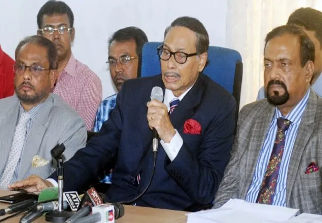 জেলা পরিষদ নির্বাচনে জাতীয় পার্টি যাবে না: এরশাদ