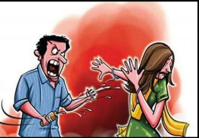 স্ত্রীকে এসিড নিক্ষেপ, স্বামী পারভেজ আটক