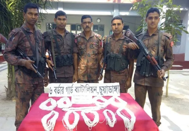চুয়াডাঙ্গায় ৬৮৮ ভরি রুপার চেইন উদ্ধার