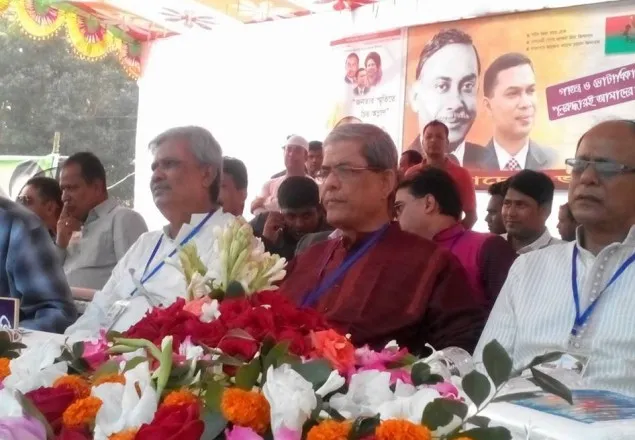 ‘এই দানব সরকারকে সরাতে হবে, না হলে জাতি ধ্বংস হয়ে যাবে’