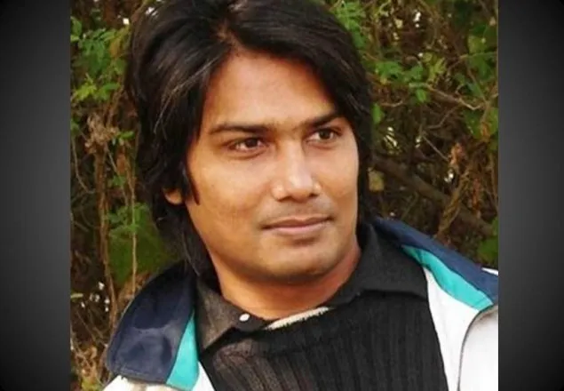 রাবি শিক্ষক হত্যা মামলায় গ্রেফতার অধ্যাপক আতিকুর বরখাস্ত