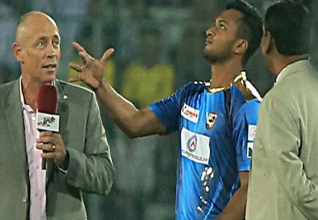 টস জিতে ফিল্ডিংয়ের সিদ্ধান্ত ঢাকার