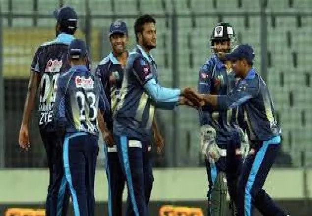 তামিমদের হারিয়ে শীর্ষেই ঢাকা ডায়নামাইটস