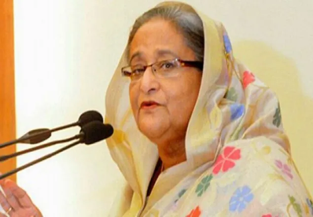 সংবাদ সম্মেলনে বক্তব্য রাখছেন প্রধানমন্ত্রী