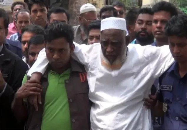 গ্রেফতারের পর মেয়র মান্নান একদিনের রিমান্ডে 