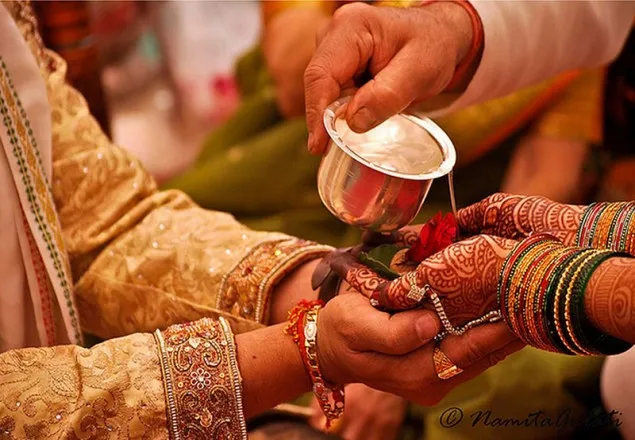 টাকার অভাবে এক দিনে ৫০ হাজার বিয়ে স্থগিত