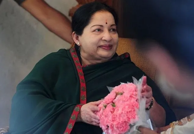 অভিনেত্রী থেকে মুখ্যমন্ত্রী জয়াললিতা