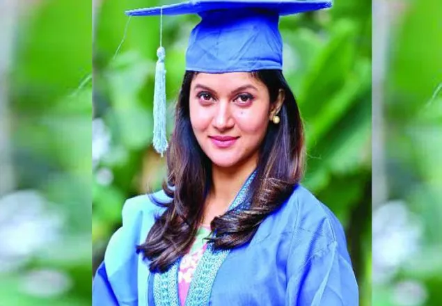 'চ্যান্সেলর গোল্ড মেডেল' পেলেন মিথিলা