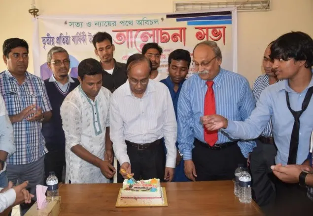 কুমিল্লা বিশ্ববিদ্যালয় সাংবাদিক সমিতির প্রতিষ্ঠাবার্ষিকী উদযাপিত