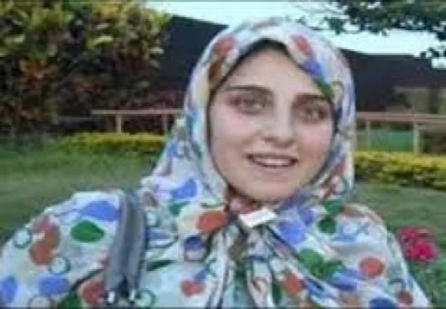 এমপি কন্যার ইসলামগ্রহন, তোলপাড় ইতালিতে