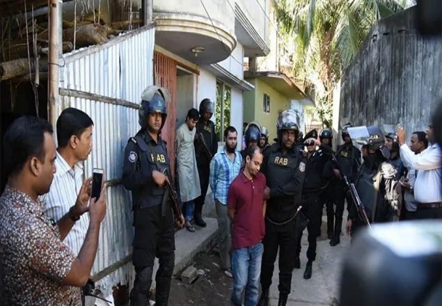 আটক ৫জঙ্গির বিরুদ্ধে র‌্যাবের ৩মামলা দায়ের