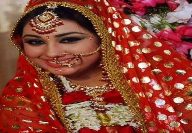 সামাজিক যোগাযোগমাধ্যমে অপুর বিয়ের খবর