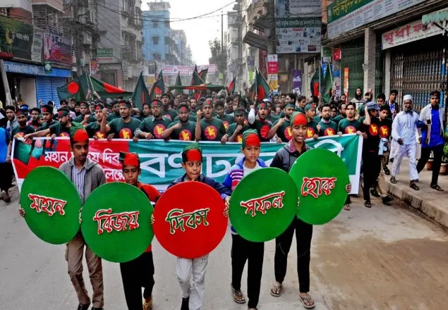 রাজধানীতে বিজয় দিবস উপলক্ষ্যে শিবিরের র‌্যালী